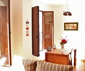 Apartamentos Casa de la Lonja Granada Spain