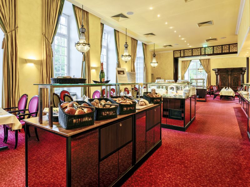 Hotel Photo 12