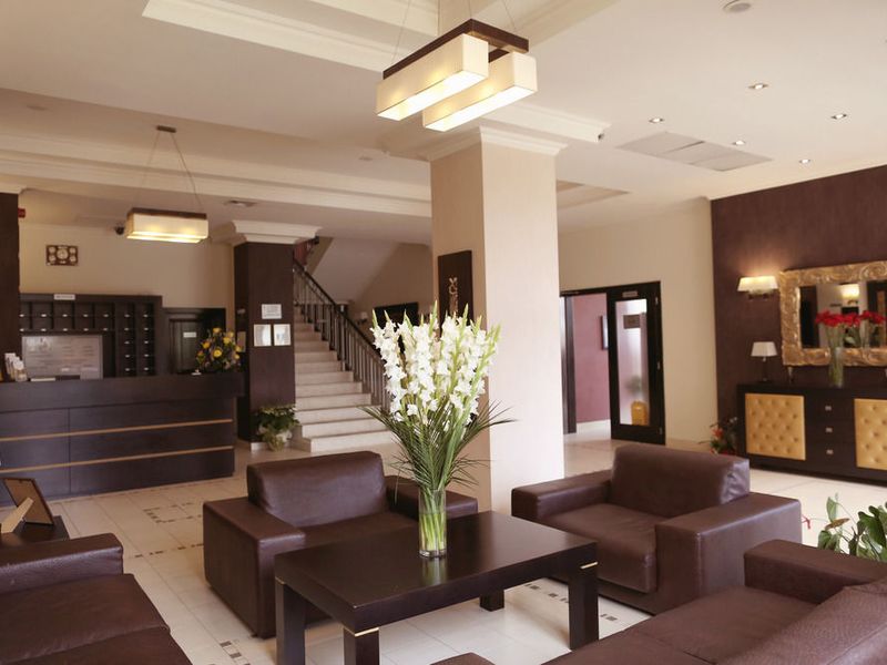 Hotel Photo 6