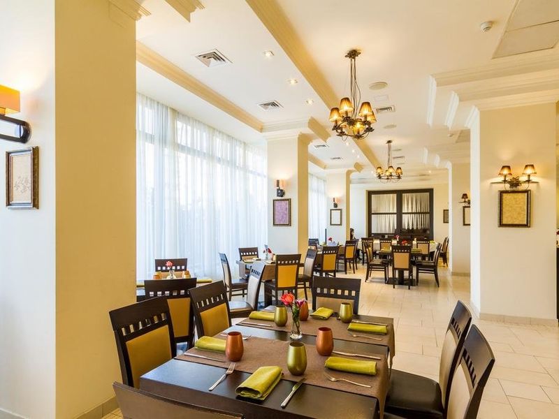 Hotel Photo 10