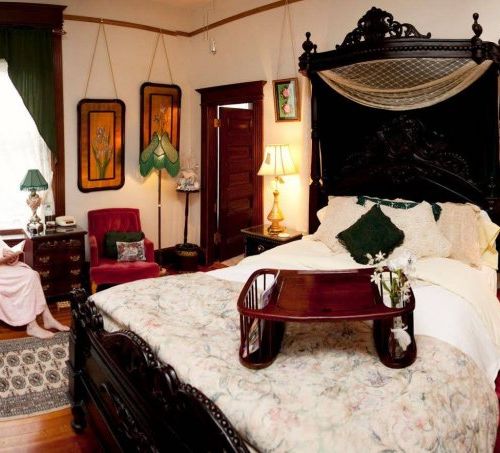 Photo of Beall Mansion An Elegant Bed & Breakfast Inn