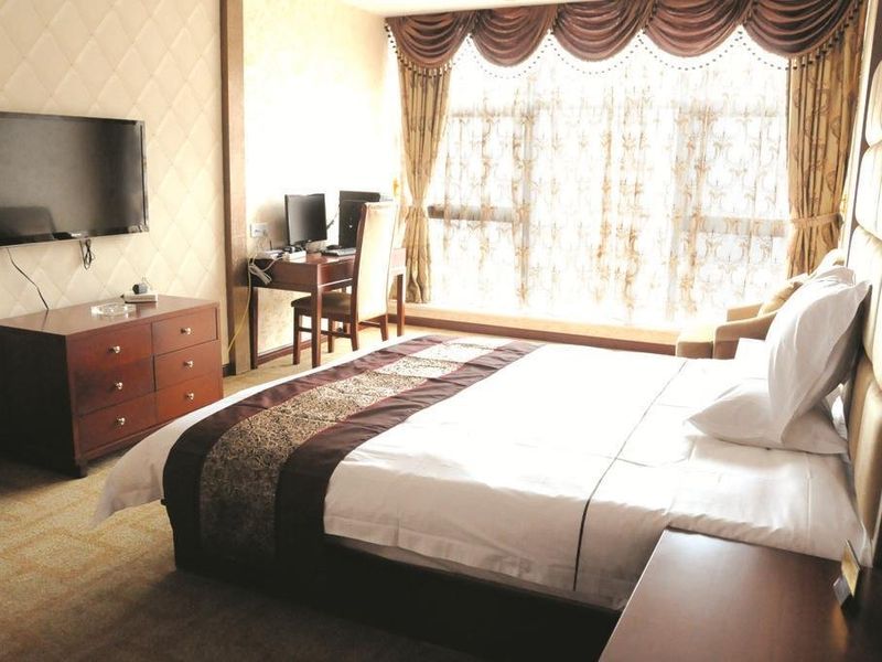 Hotel Photo 1