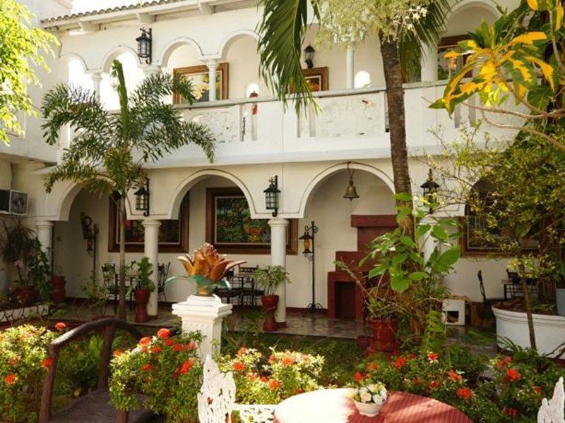 Hotel Photo 1