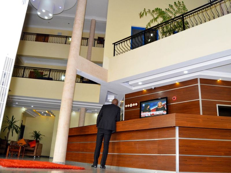 Hotel Photo 12