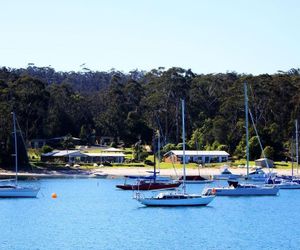 Quarantine Bay Beach Cottages Eden Australia