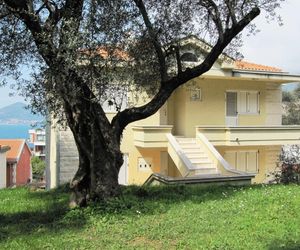 Apartments Villa Pržno Przno Montenegro