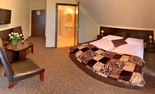 Hotel Photo 9