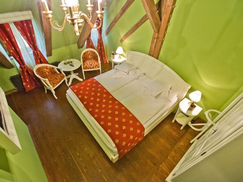Hotel Photo 8