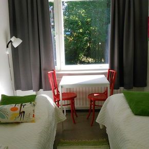NearBy Hotel