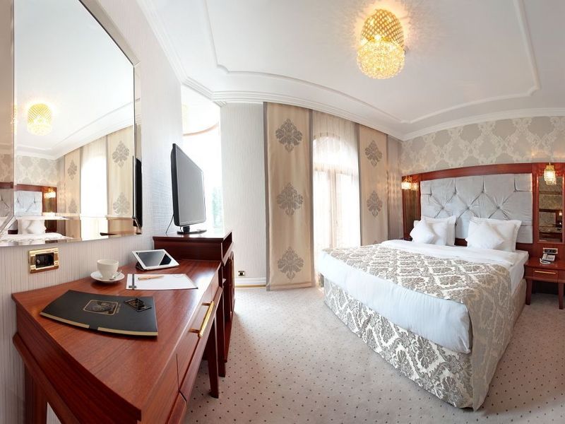 Hotel Photo 1