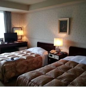 NearBy Hotel