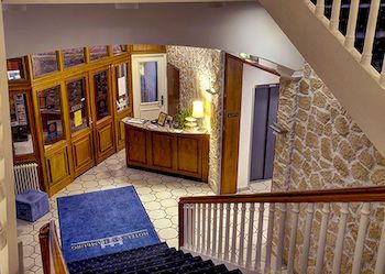 Hotel Photo 10