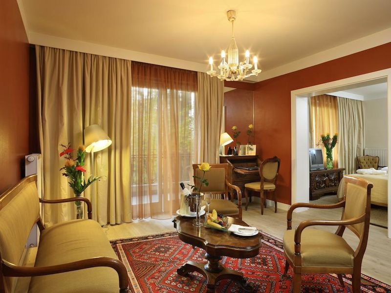 Hotel Photo 5