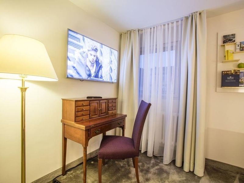Hotel Photo 4