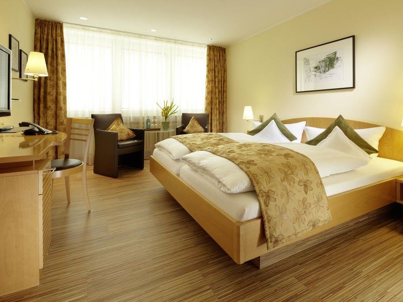 Hotel Photo 1