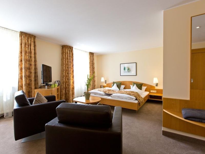 Hotel Photo 8