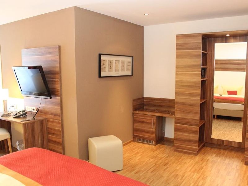 Hotel Photo 9