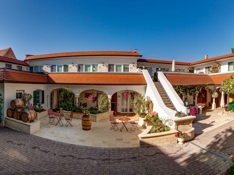 Hotel Photo 21