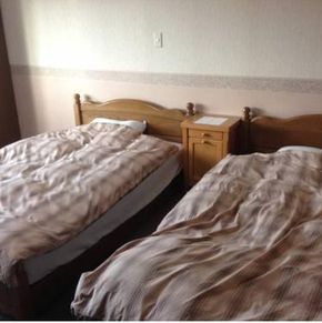 NearBy Hotel