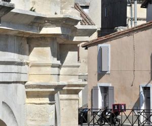 Maison Des Arènes Arles France