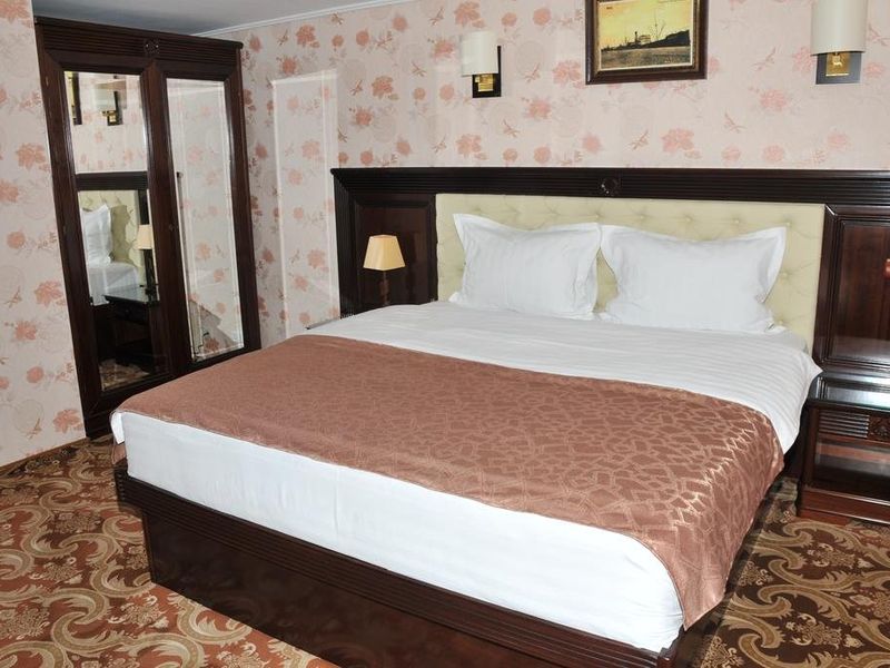 Hotel Photo 1