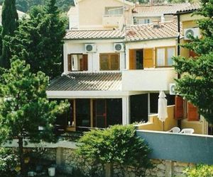 Apartments Palma Baska Croatia