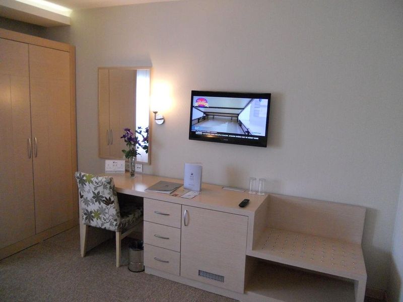 Hotel Photo 6