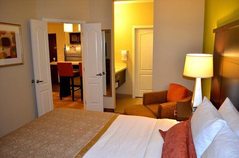 Staybridge Suites Atlanta Airport, an IHG Hotel