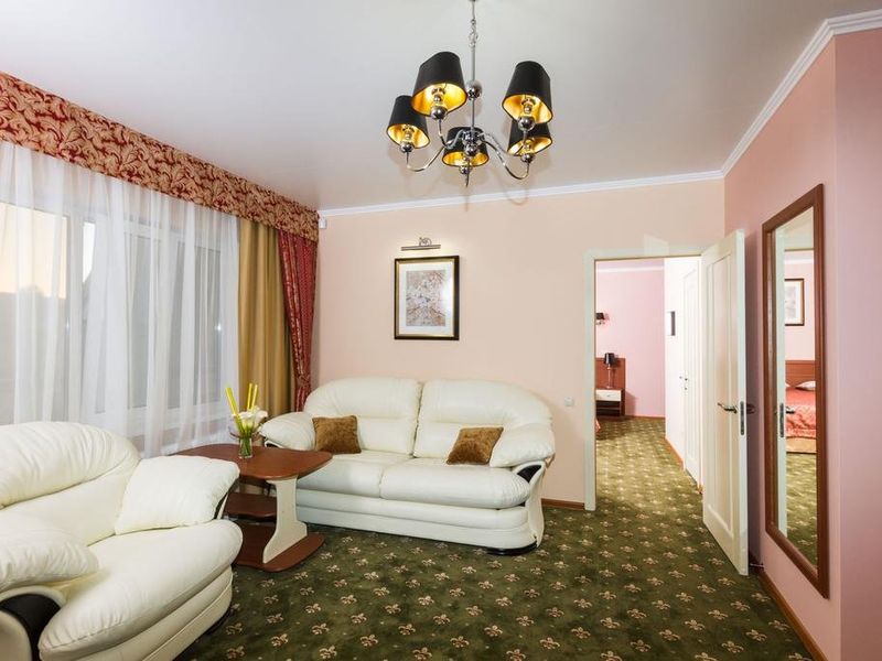 Hotel Photo 8