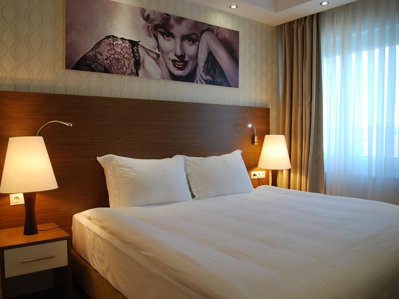 Hotel Photo 5