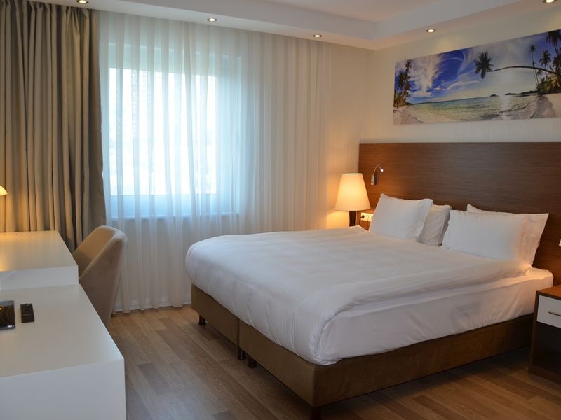 Hotel Photo 6