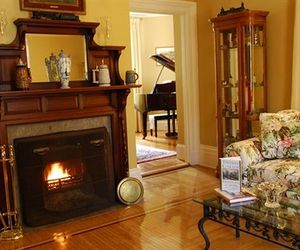 Spring Seasons Inn Bed And Breakfast -Adult Only Newport United States