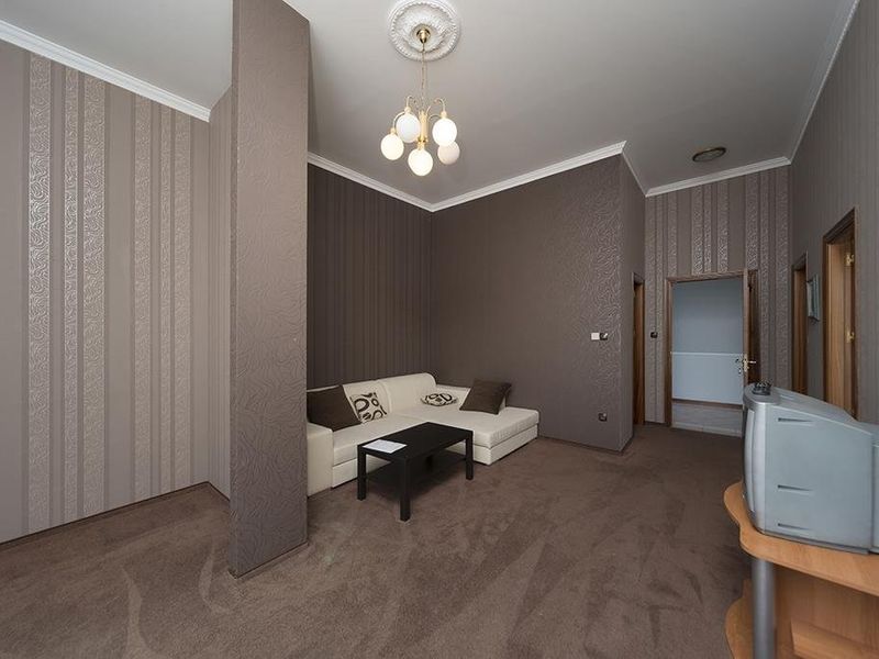 Hotel Photo 1