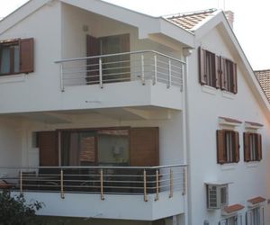 Studios Mavis Tivat Montenegro