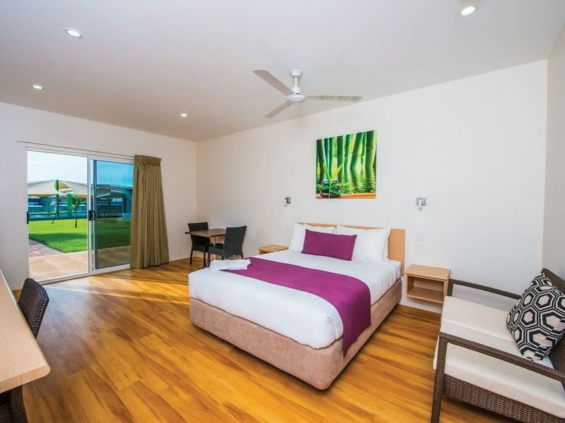 Hotel Photo 8