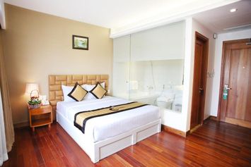 Cosmopolitan Hotel