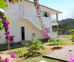 Casa Tara Villas Grand Anse Seychelles