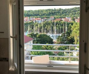 Peter&Zana Apartments Stari Grad Croatia