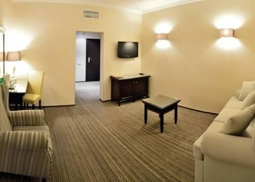 Hotel Photo 9
