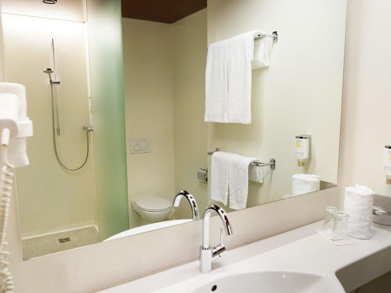 Hotel Photo 12