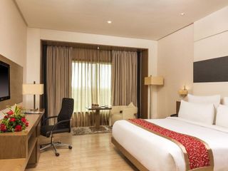 Фото отеля Narayani Heights Hotel & Resort