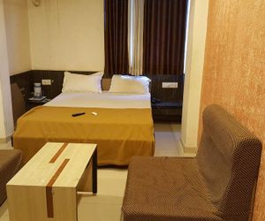 OYO 13398 Hotel Relish Vadodara India