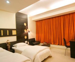 Mango hotels Tansha Residency Vadodara India
