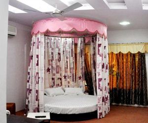 Hotel Glassee Rohtak India