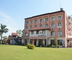 Hotel Grand Riviera Dadahu India