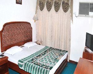 Hotel Yadgar Surat India