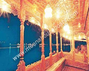 Meena Houseboats Srinagar India