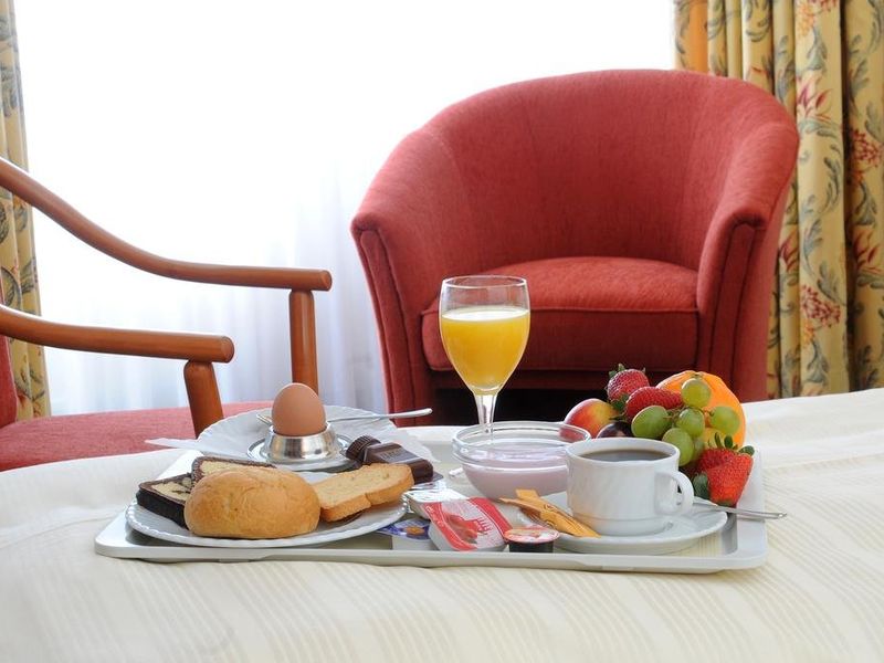 Hotel Photo 1