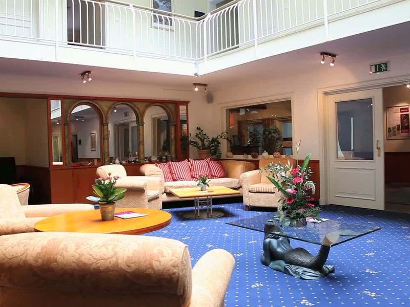 Hotel Photo 7
