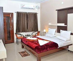 Hotel Pleasant Stay Sholapur India